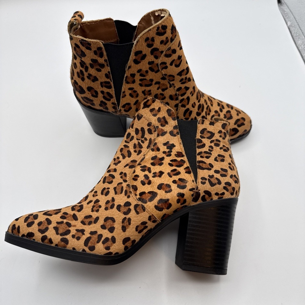 MIA Laren Cheetah Print Slip-On‎ Ankle Boots Size 6.5